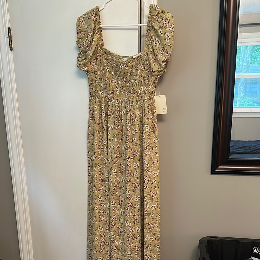 Floral Puff Sleeve Dress